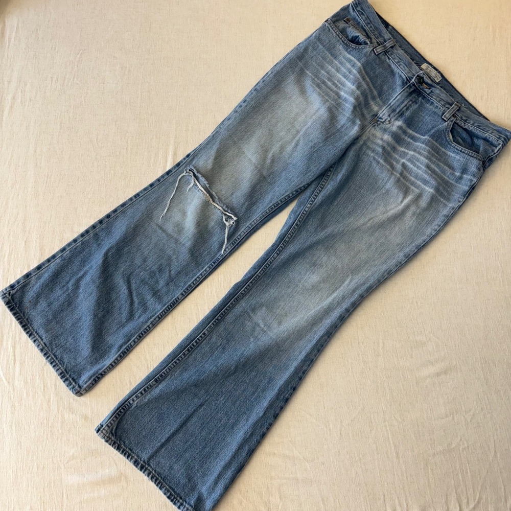 American Eagle Favorite Flare Jeans Womens 16 Reg Blue Distressed Y2K Cotton